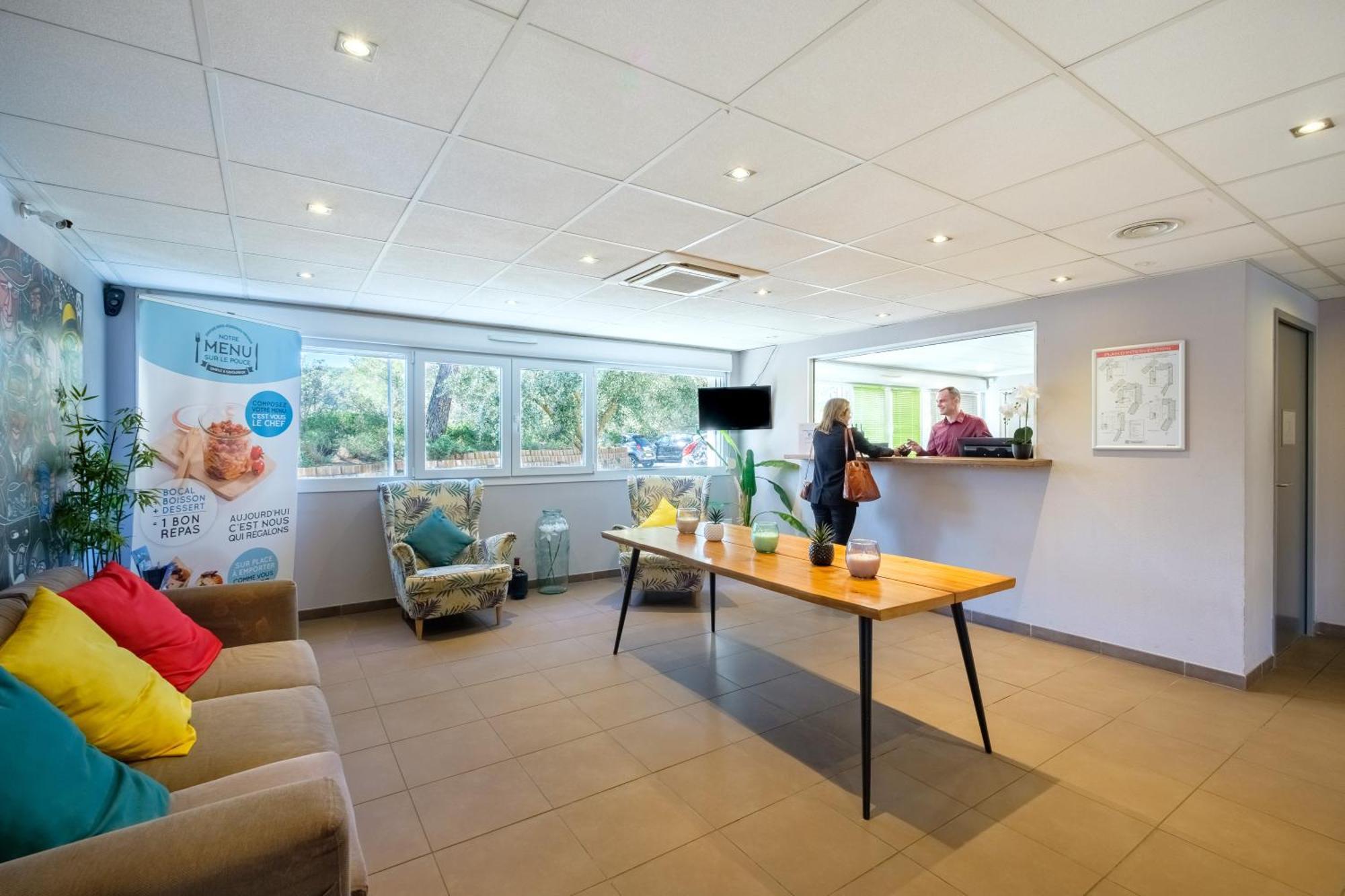Comfort Aparthotel Antibes Le Maestria Exterior foto